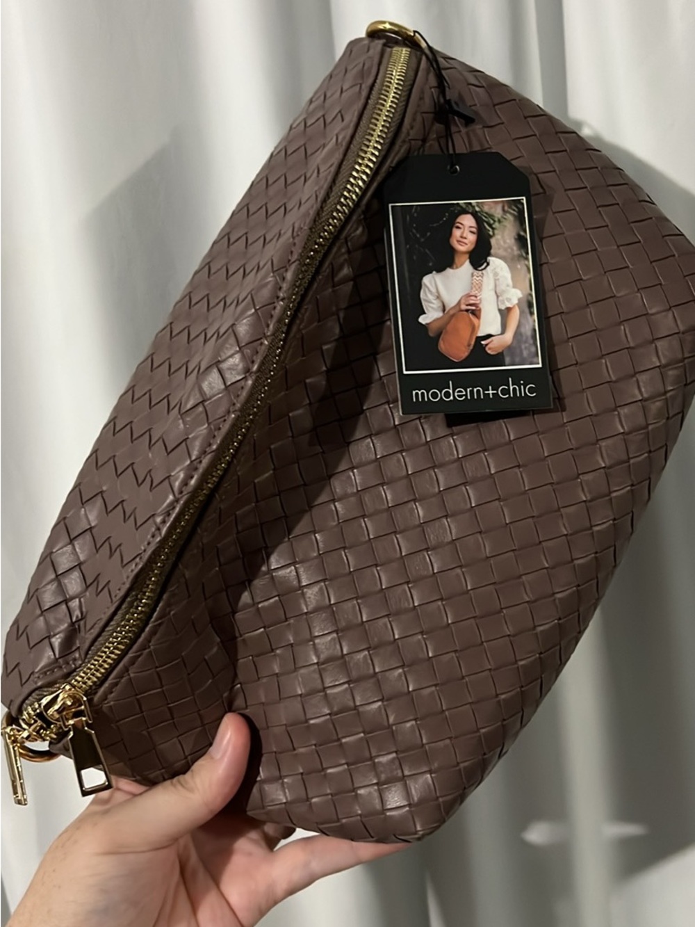 Modern and Chic Lavender Haze Rory Crossbody Purse with strap
